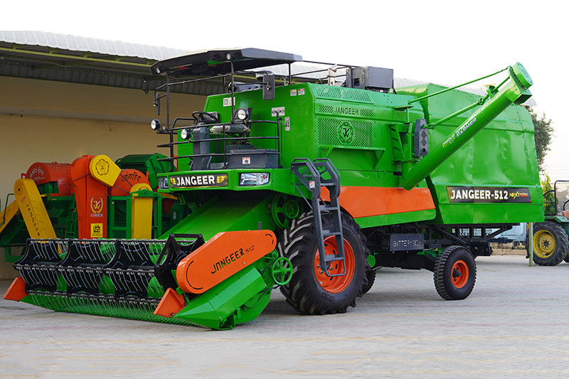 Combine Harvester - 512